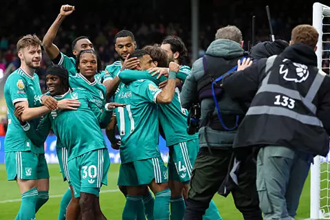 ليفربول في الصدارة وتراجع يونايتد.. ترتيب الدوري الإنجليزي بعد نهاية الجولة الرابعة